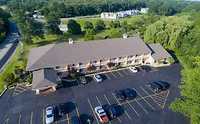 Hampton Falls Inn